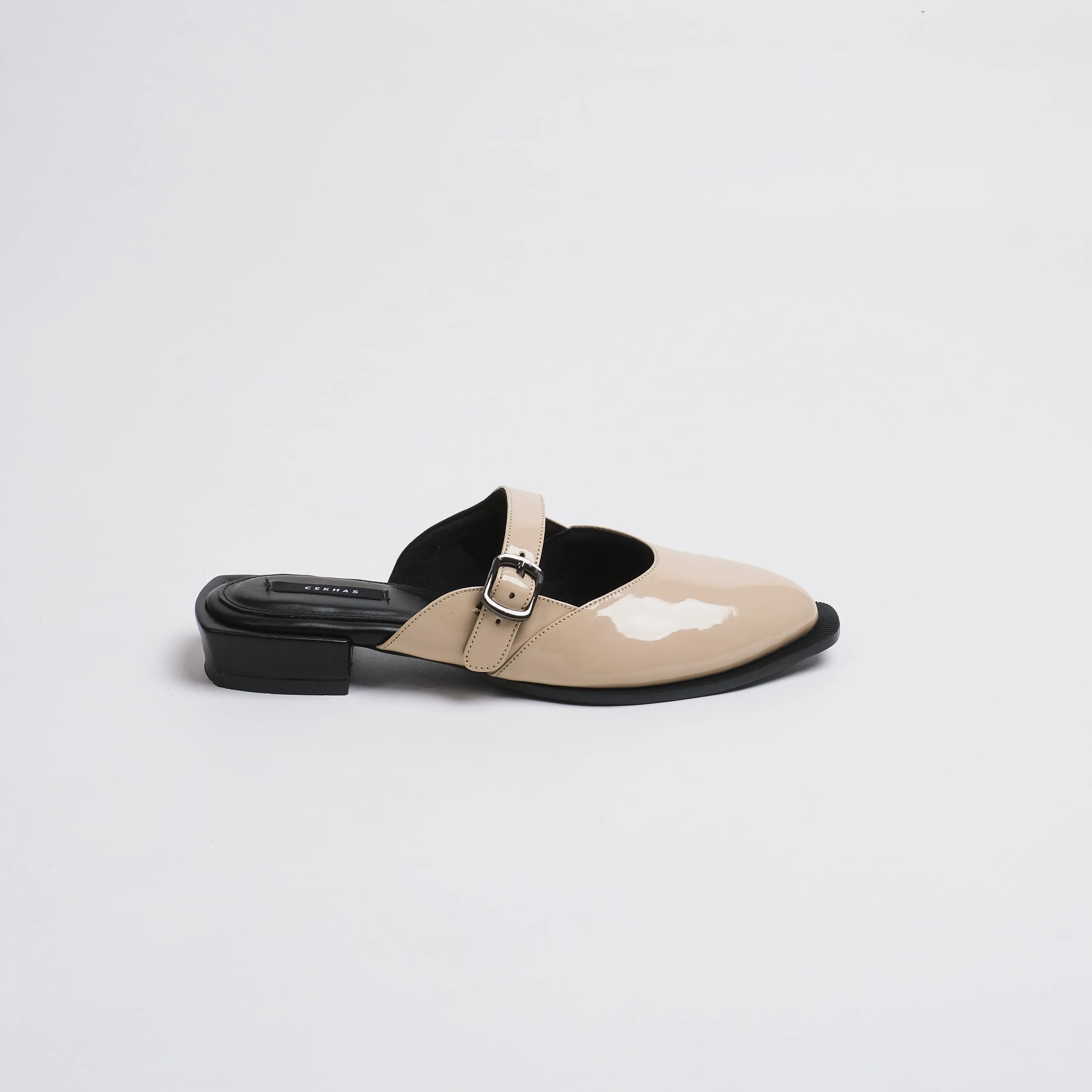 Chelsea Cream Mules