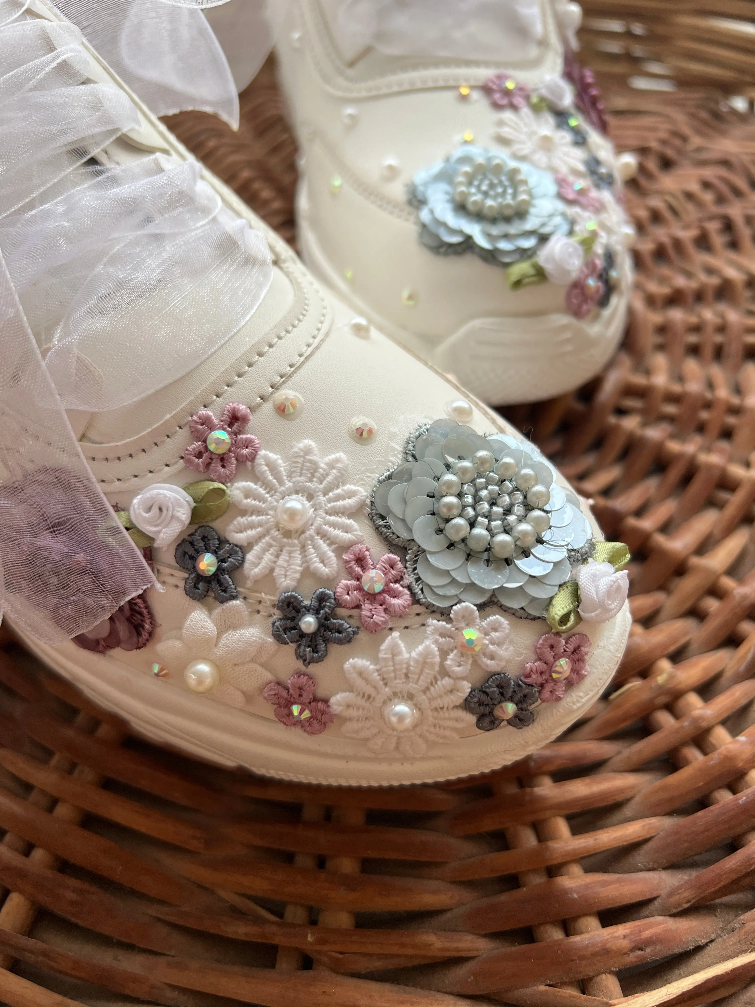 FUNKY N TRENDY hand embroidered floral work sneakers/ white sneakers /bridal shoes / bridal sneakers / floral sneakers/flower shoes /bridesmaid sneakers/ grey shoes / purple sneakers/ white sneakers