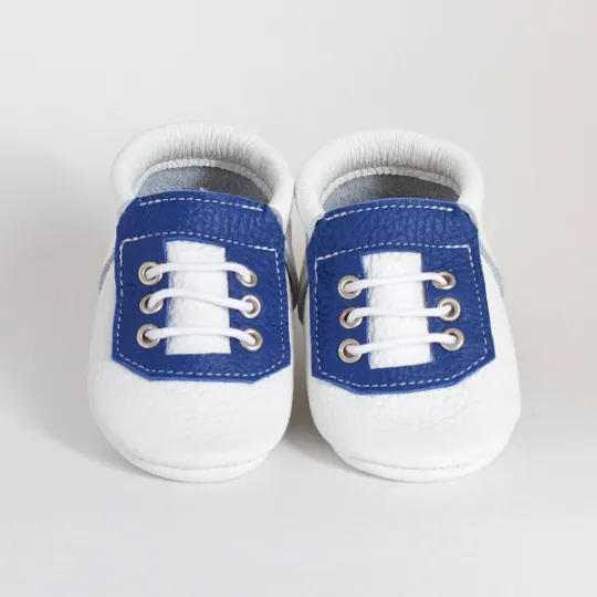 Golf style toddler shoes