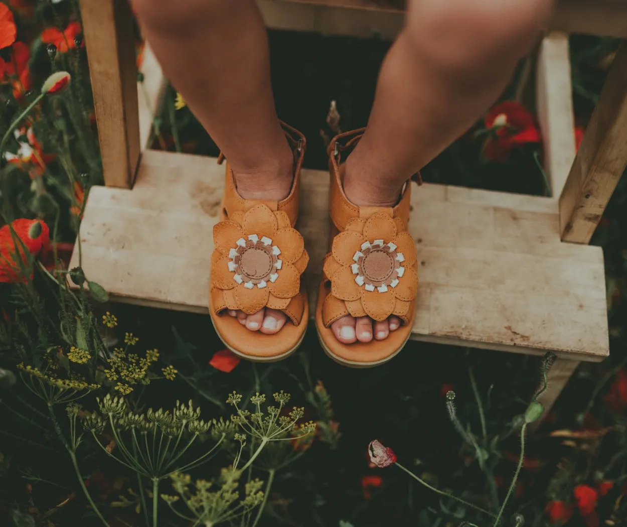 Iles Fields Sandals | Sunflower | Caramel Leather