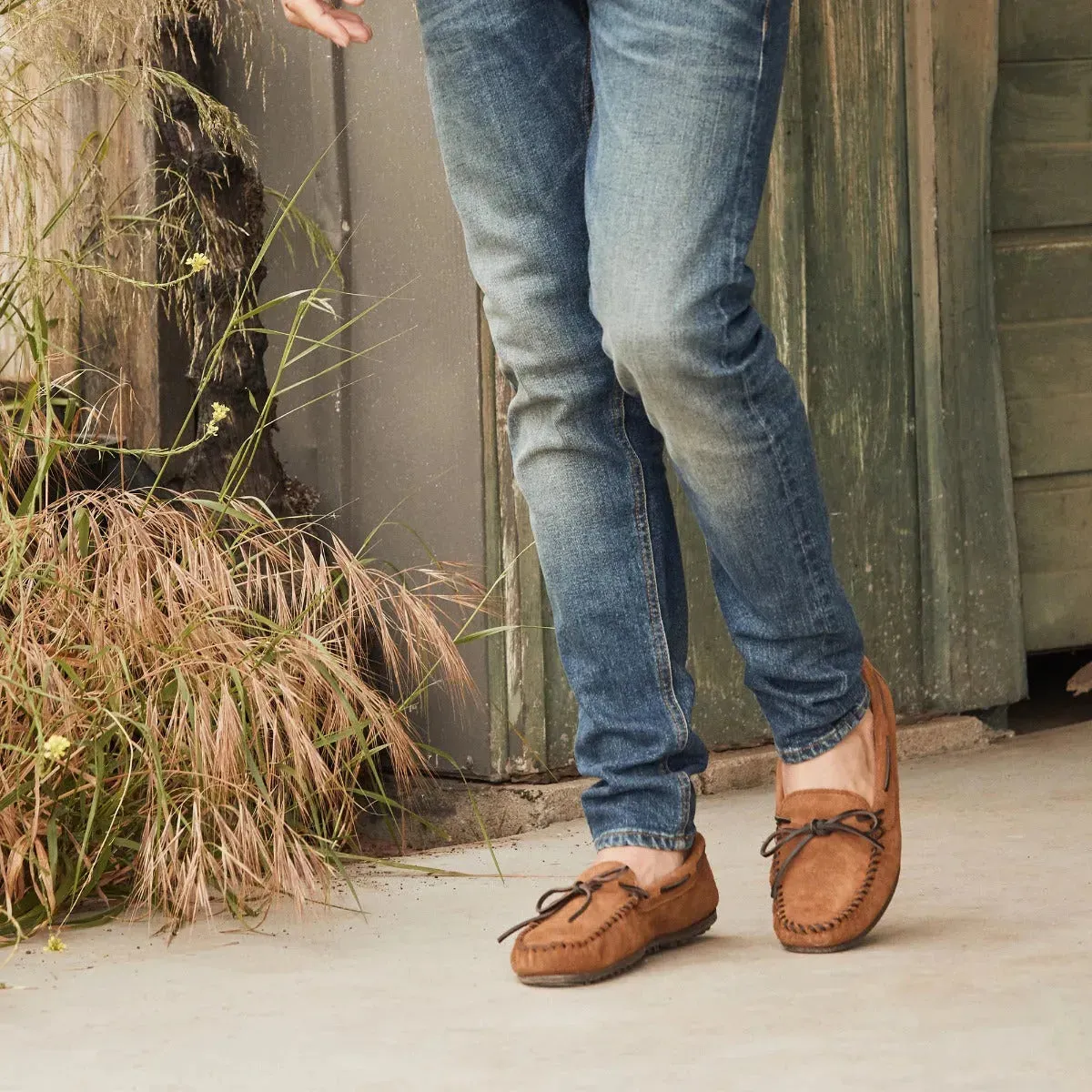 Minnetonka Classic Moc - Mens Moccasin