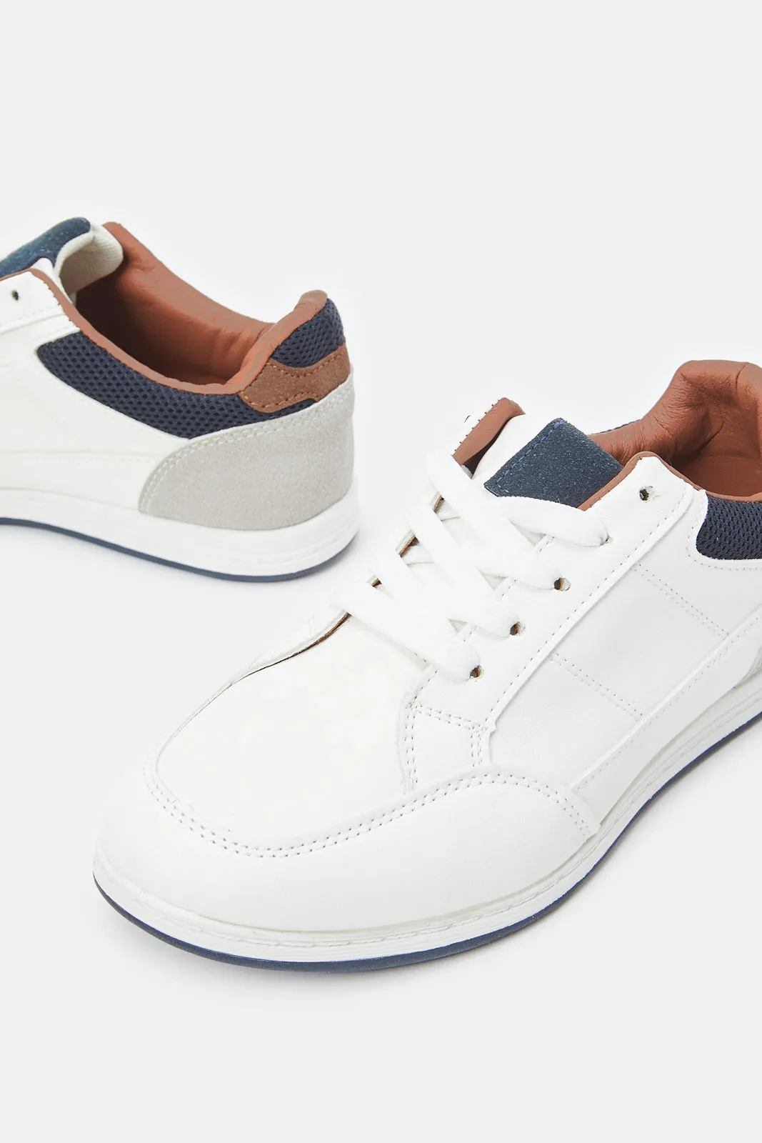 Senior Boys White Material Block Sneaker