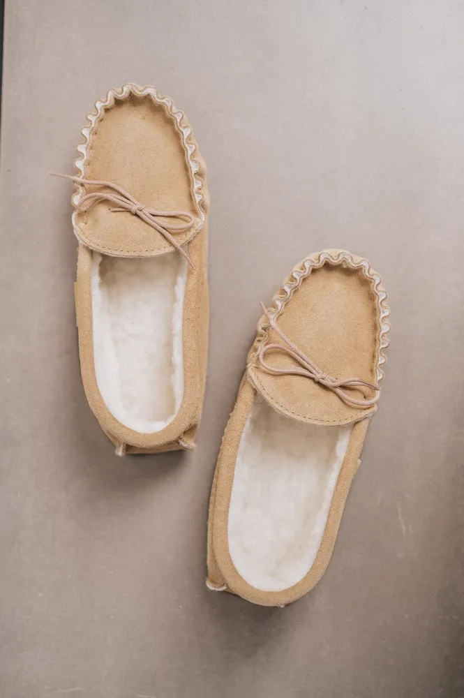 Women's Moccasin slippers Wool Lined with Sole